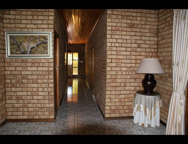 16.10HA FARM FOR SALE IN ZANDFONTEIN AH